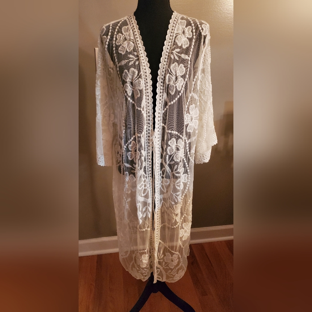 No Brand Name  Full Lace Open Front Duster Style Cardigan Size No tag